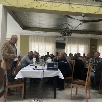 Meg&uacute;jult bizalom