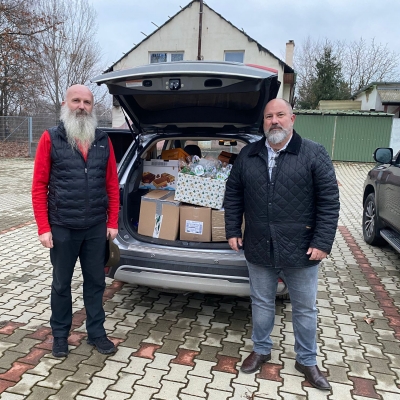 Seg&iacute;ts&eacute;g K&aacute;rp&aacute;talj&aacute;ra